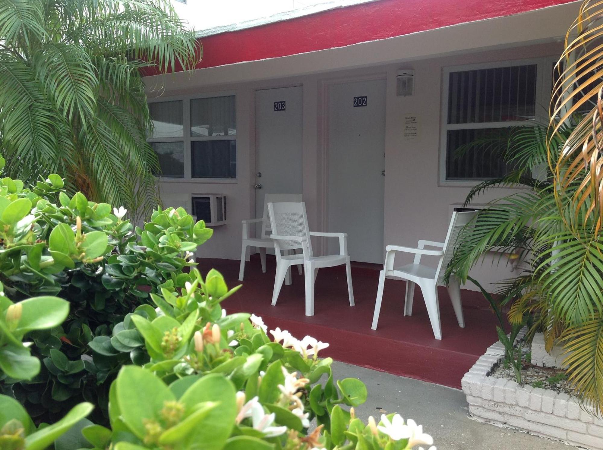 Birch Patio Motel Fort Lauderdale Exterior photo